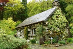 The Ugly house, Snowdonia, Wales Wallpaper