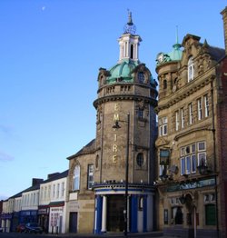 Sunderland Empire Theatre and Dun Cow pub, Sunderland, Tyne & Wear