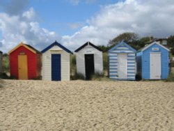 Huts at the beach front. Southwold, Suffolk Wallpaper