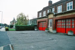Surbiton Fire Station 2004, Surbiton, Greater London. Wallpaper