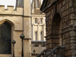 All Souls College (background) and The Radcliffe Camera (foreground), Oxford Wallpaper