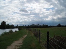 Marlow, Buckinghamshire - August 2006 Wallpaper