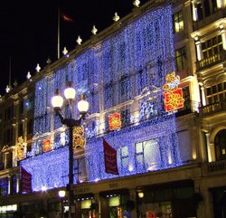Hamleys Toy Shop Christmas Lights, Regent Street, London. Wallpaper