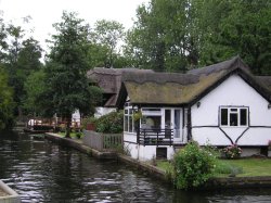 Wroxham, Norfolk Broads Wallpaper
