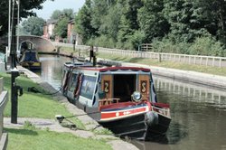Trent and Mersey Canal, Fradley, Staffordshire Wallpaper