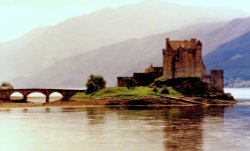 Eilean Donan Castle, Highlands, Scotland Wallpaper