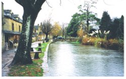 Bourton on the Water, Gloucestershire. Wallpaper