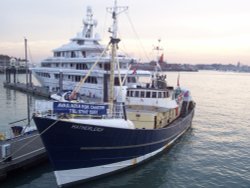 gunworfs,portsmouth Wallpaper