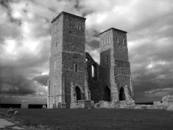 A picture of Reculver Towers & Roman Fort Wallpaper