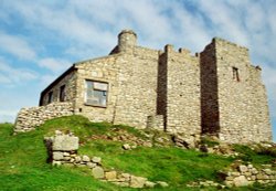 Marisco Castle keep on Lundy Island, Devon Wallpaper