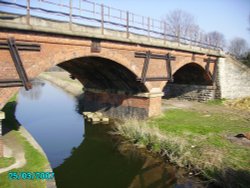 Chesterfield Canal running under the Viaduct at Manton at Worksop, Notts. Wallpaper