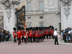 Changing of the guard Wallpaper