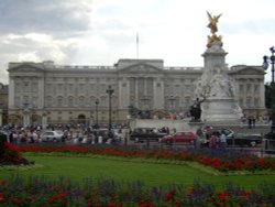 Buckingham Palace Wallpaper