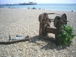 Old Rusty Winch Wallpaper