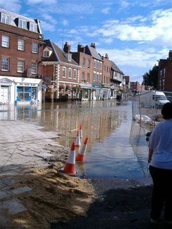 Floods in Tewkesbury 2007