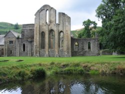 Valle Crucis Abbey Wallpaper