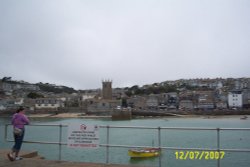 The church on the harbour, St. Ives, Cornwall Wallpaper