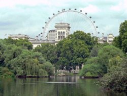 London Eye across the Serpentine, London Wallpaper