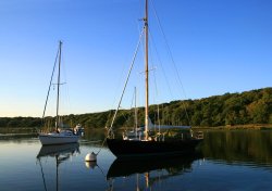 Evening, Beaulieu River, Buckler's Hard Wallpaper