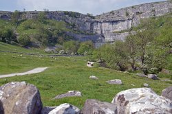 Malham Cove, North Yorkshire Wallpaper