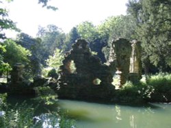 Folly ruin in the grounds of Belton House in Belton, Lincolnshire Wallpaper