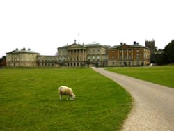 Front of Kedleston Hall, Derbyshire Wallpaper