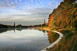 Autumn Dawn on Stowepool Lichfield, Staffordshire Wallpaper