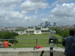 A view of London from Greenwich Observatory Wallpaper