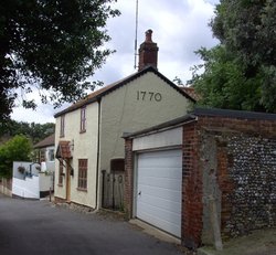Cottage dated 1770, Gorleston-on-Sea, Norfolk Wallpaper