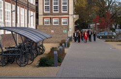 Ealing, Hammersmith and West London College, Greater London Wallpaper