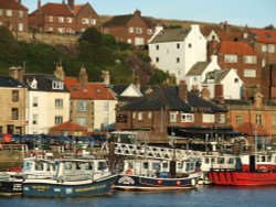Whitby Harbour Wallpaper