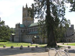 Buckfast Abbey, Buckfastleigh, Devon Wallpaper