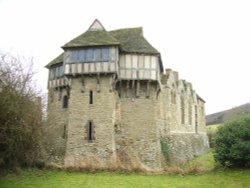 Stokesay Castle Wallpaper