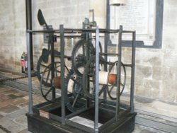 Salisbury Cathedral, Wiltshire Wallpaper