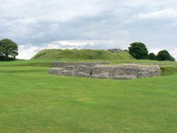 Old Sarum and The Cathedral, Salisbury, Wiltshire Wallpaper
