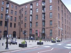 Albert Dock Wallpaper
