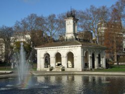 Italian Gardens and Fountains, Kensington Gardens, Greater London Wallpaper
