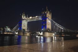 Tower Bridge - Night Time Wallpaper