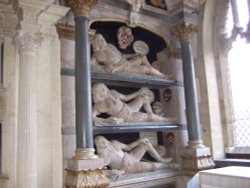 The Fettiplace monuments Swinbrook, Oxfordshire Wallpaper