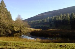 The Reservoir, Castleton, Derbyshire Wallpaper