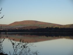Bassenthwaite Autumn Sunset. Wallpaper