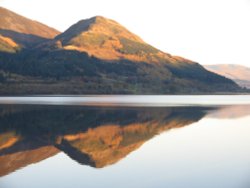 Bassenthwaite Autumn Sunset. Wallpaper