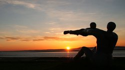 Venus & Cupid Sunset Wallpaper