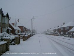 Snowy street in Mablethorpe, Lincolnshire Wallpaper