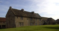 Old Manor House, Laughton en le Morthen, South Yorkshire Wallpaper