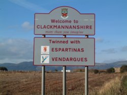 Arriving at Clackmannanshire from the South on the A977