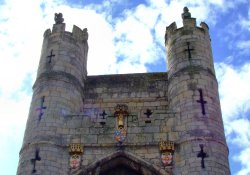 Monk bar York Wallpaper