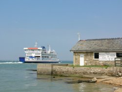 Ferry, Fishbourne, Isle of Wight Wallpaper