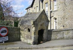 Watchmens Hut, Baslow, Derbyshire