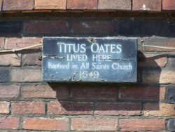 Titus Oates Wallpaper